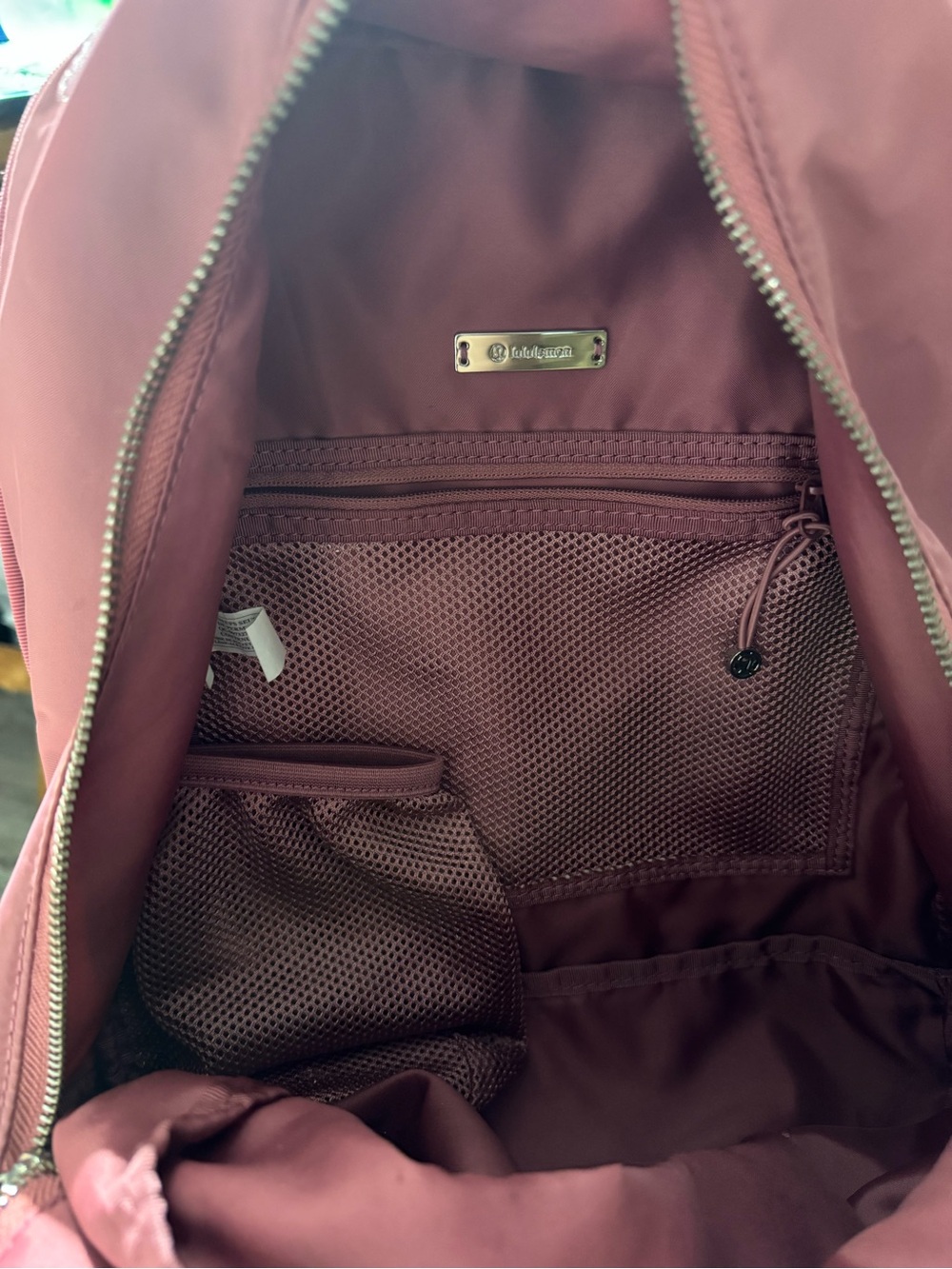 Pink lululemon backpack - Picture 5 of 11